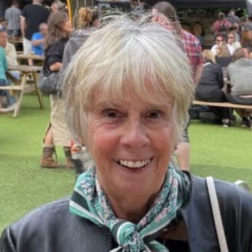 Kathy Kinder